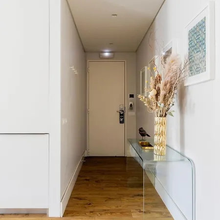 Апартаменты Chiado Square Apartments | Lisbon Best Apartments *