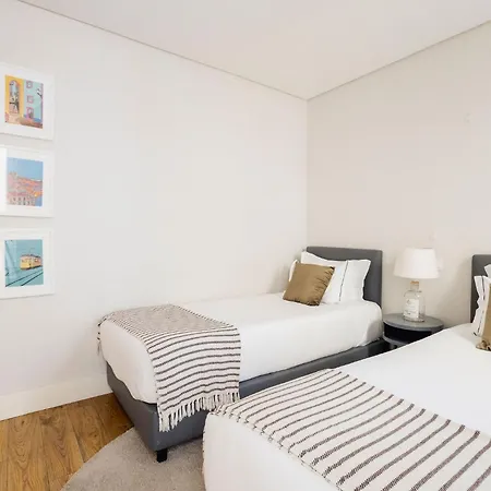 Chiado Square | Apartamento *