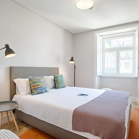 Apartment Chiado Square Apartments | Lisbon Best Apartments