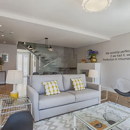 Chiado Square Apartments | Lisbon Best Apartments * Lissabon