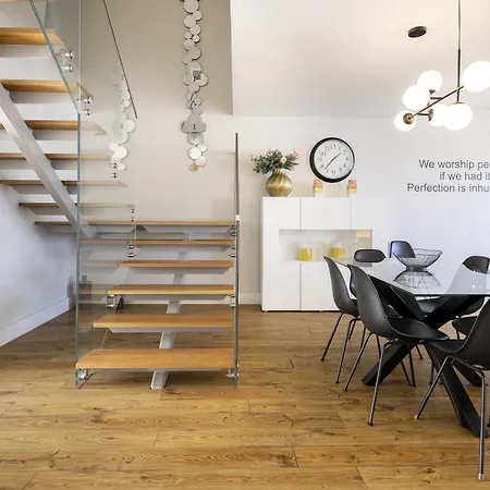 Chiado Square Apartments | Lisbon Best Apartments Apartment