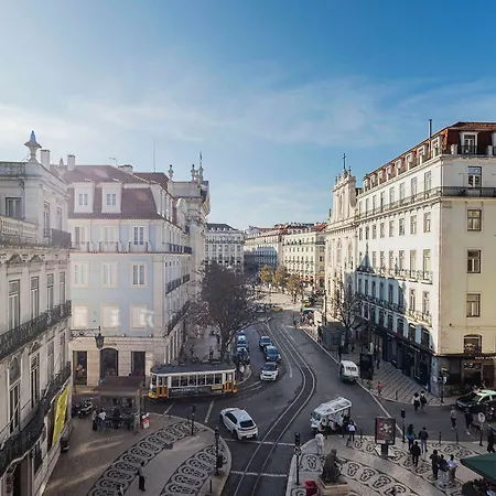 Apartment Chiado Square Apartments | Lisbon Best Apartments