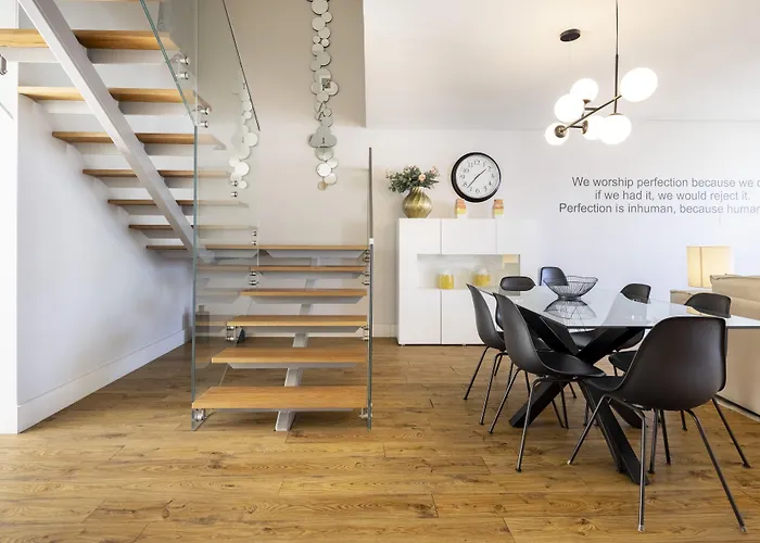 Chiado Square | شقة